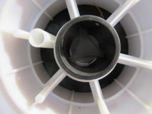 spool tensioner in the centre of a wire spool