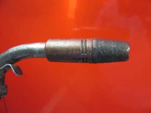 Screw on type gas shroud